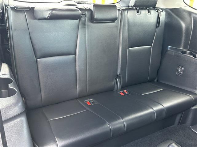 used 2024 Toyota Highlander car, priced at $37,379