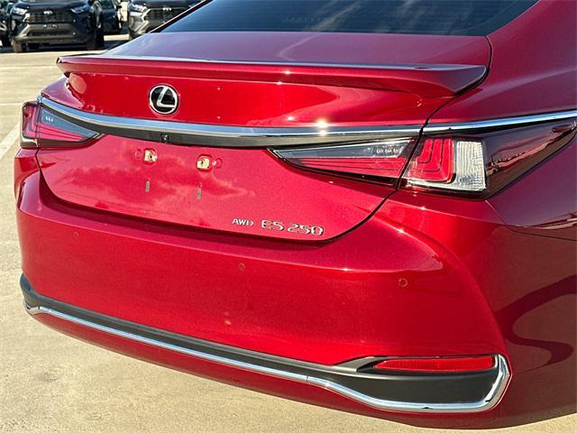 used 2021 Lexus ES 250 car, priced at $26,952