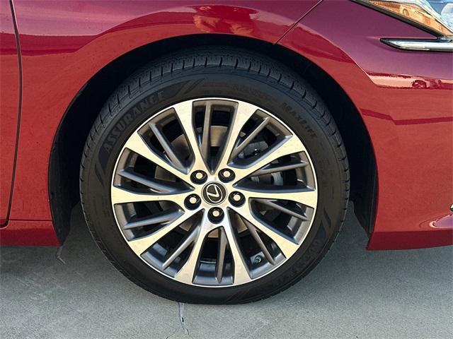 used 2021 Lexus ES 250 car, priced at $26,952