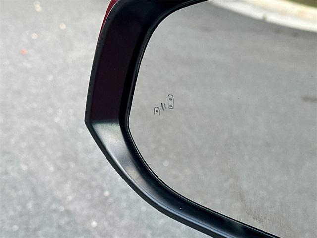 used 2020 Toyota Highlander car, priced at $27,715