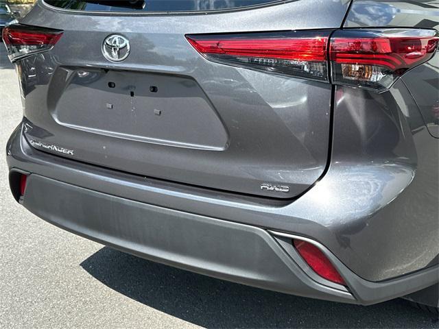 used 2023 Toyota Highlander car, priced at $37,840