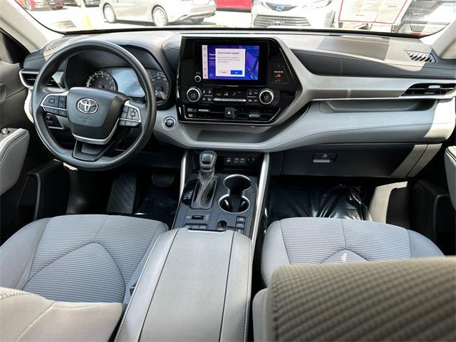used 2023 Toyota Highlander car, priced at $37,840