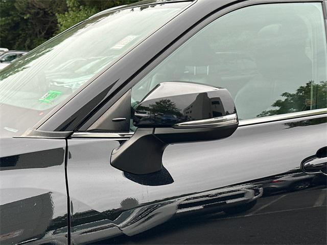 used 2020 Toyota Highlander car, priced at $28,178