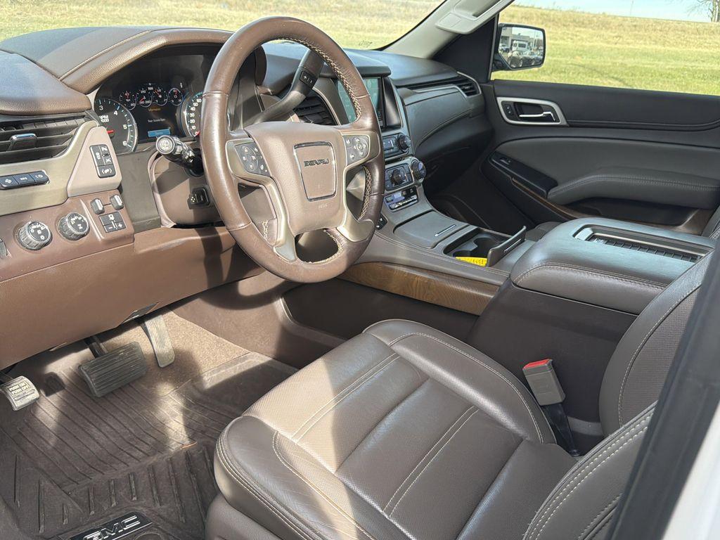 used 2019 GMC Yukon car, priced at $34,000