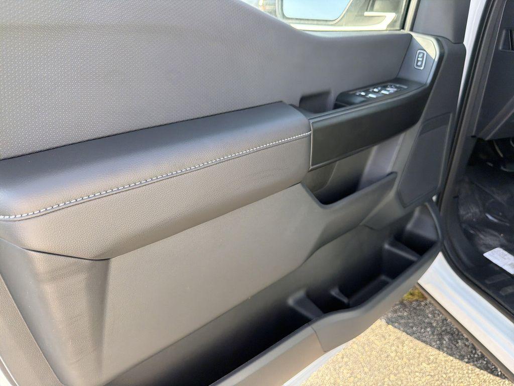 new 2025 Ford F-150 car, priced at $44,817