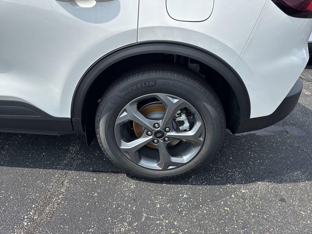 new 2025 Ford Escape car, priced at $32,296