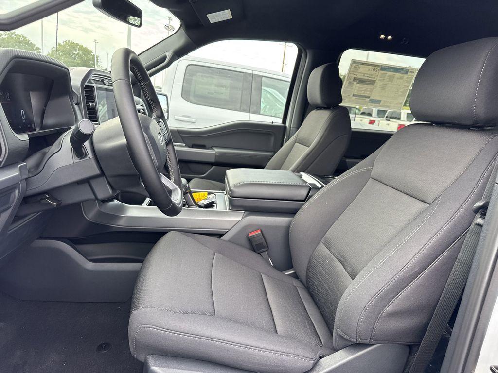 new 2025 Ford F-150 car, priced at $54,211