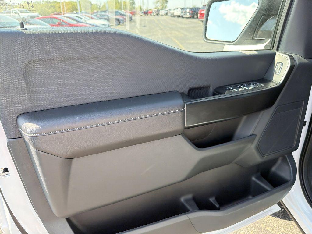 new 2025 Ford F-150 car, priced at $46,713