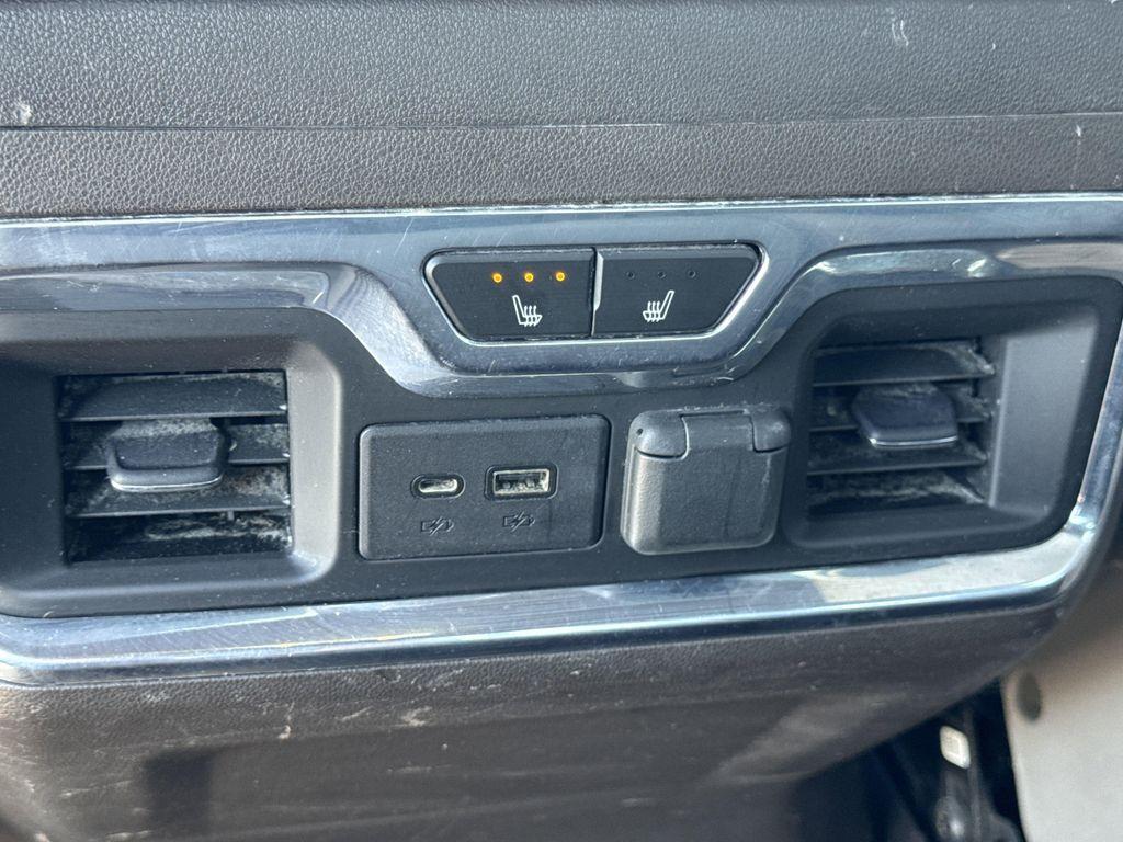 used 2021 Chevrolet Silverado 1500 car, priced at $34,000