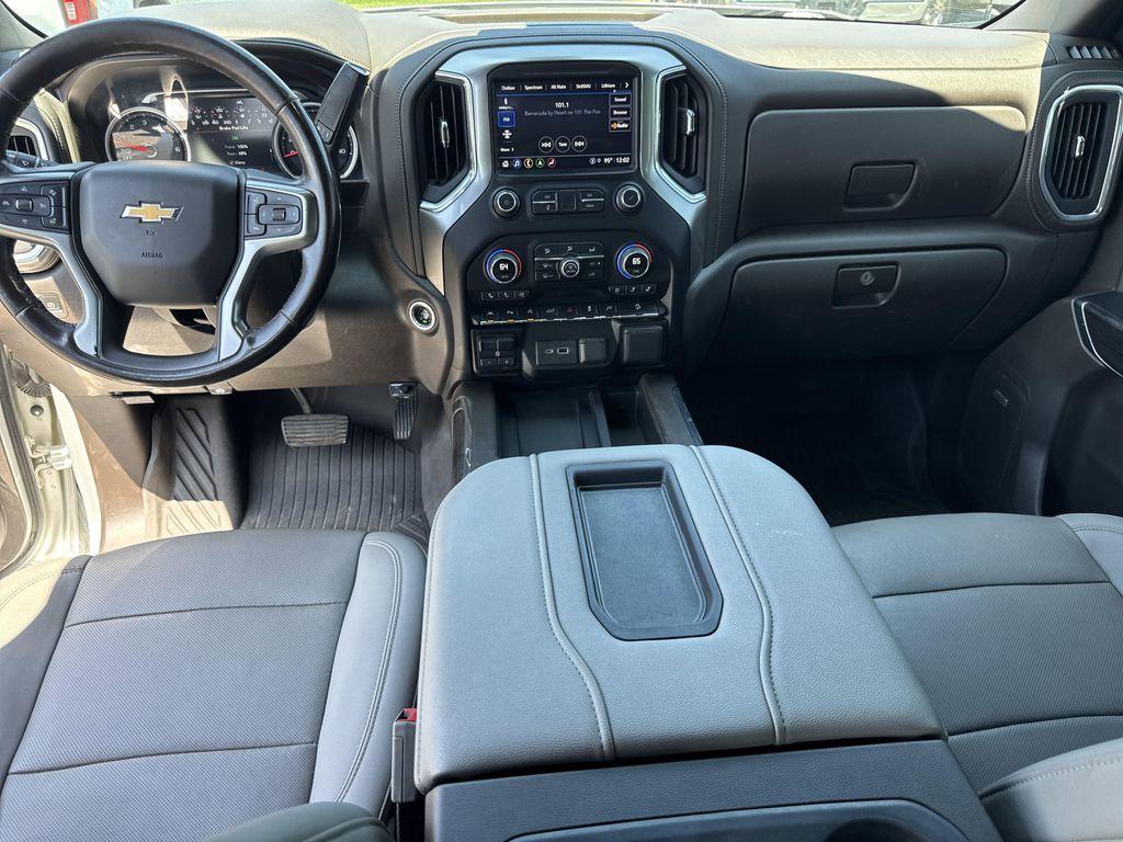 used 2021 Chevrolet Silverado 1500 car, priced at $34,000