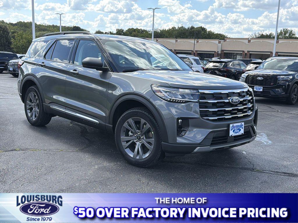 new 2025 Ford Explorer car, priced at $45,454