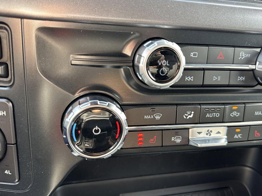 new 2025 Ford F-150 car, priced at $58,260