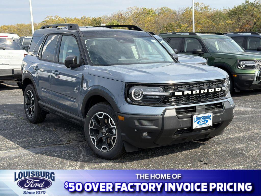 new 2025 Ford Bronco Sport car, priced at $39,031