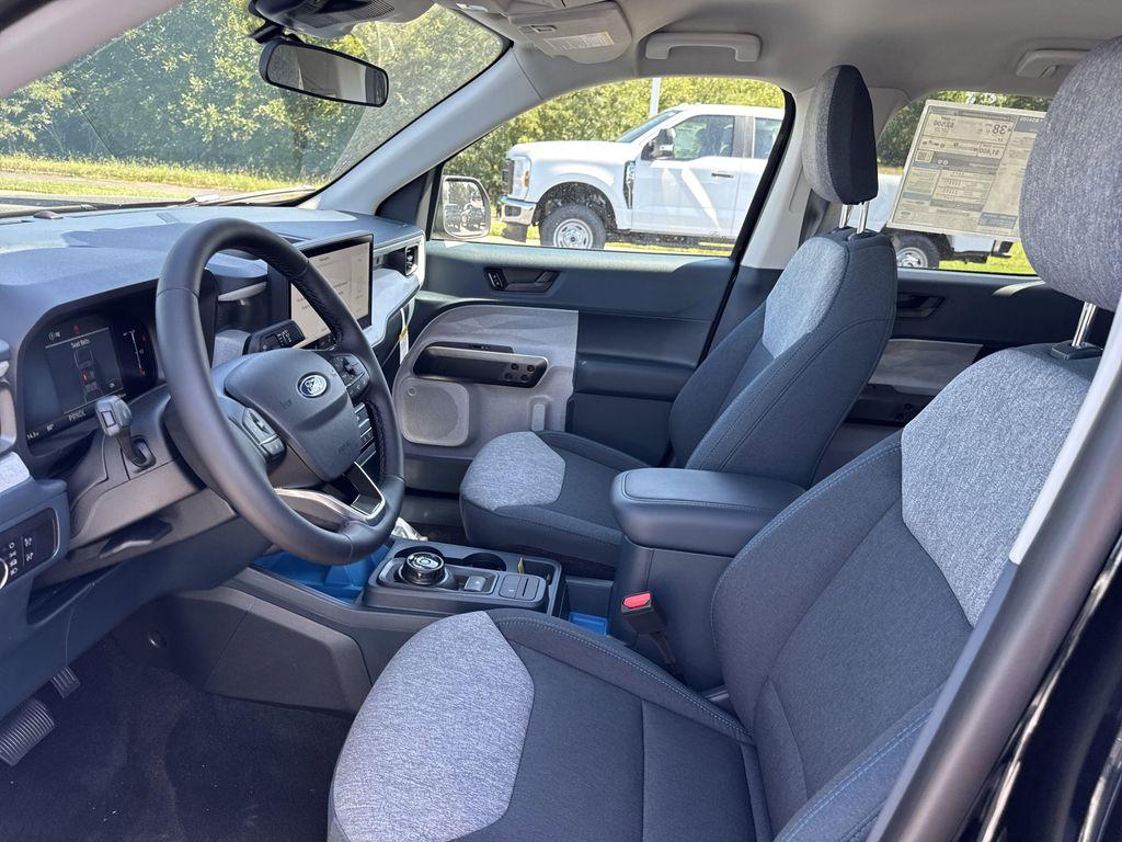 new 2025 Ford Maverick car, priced at $34,140