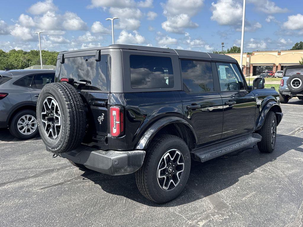 new 2025 Ford Bronco car, priced at $54,347