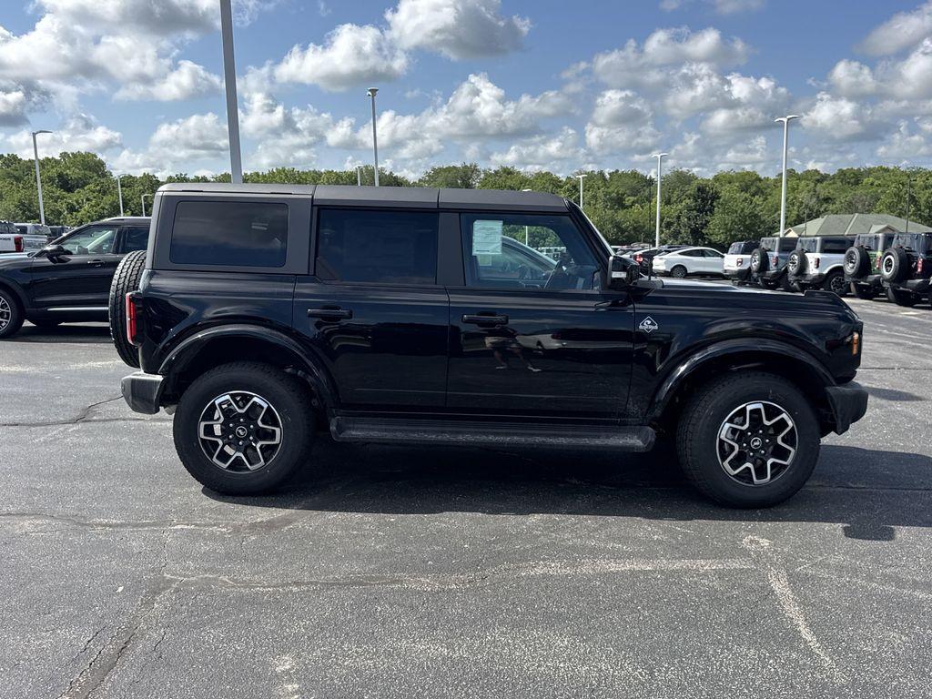 new 2025 Ford Bronco car, priced at $54,347