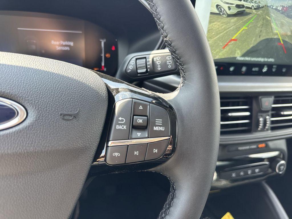 new 2025 Ford Escape car, priced at $30,278
