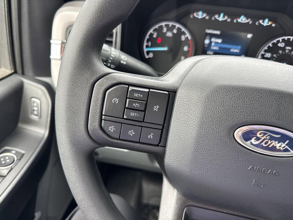 new 2025 Ford F-350 car, priced at $51,140