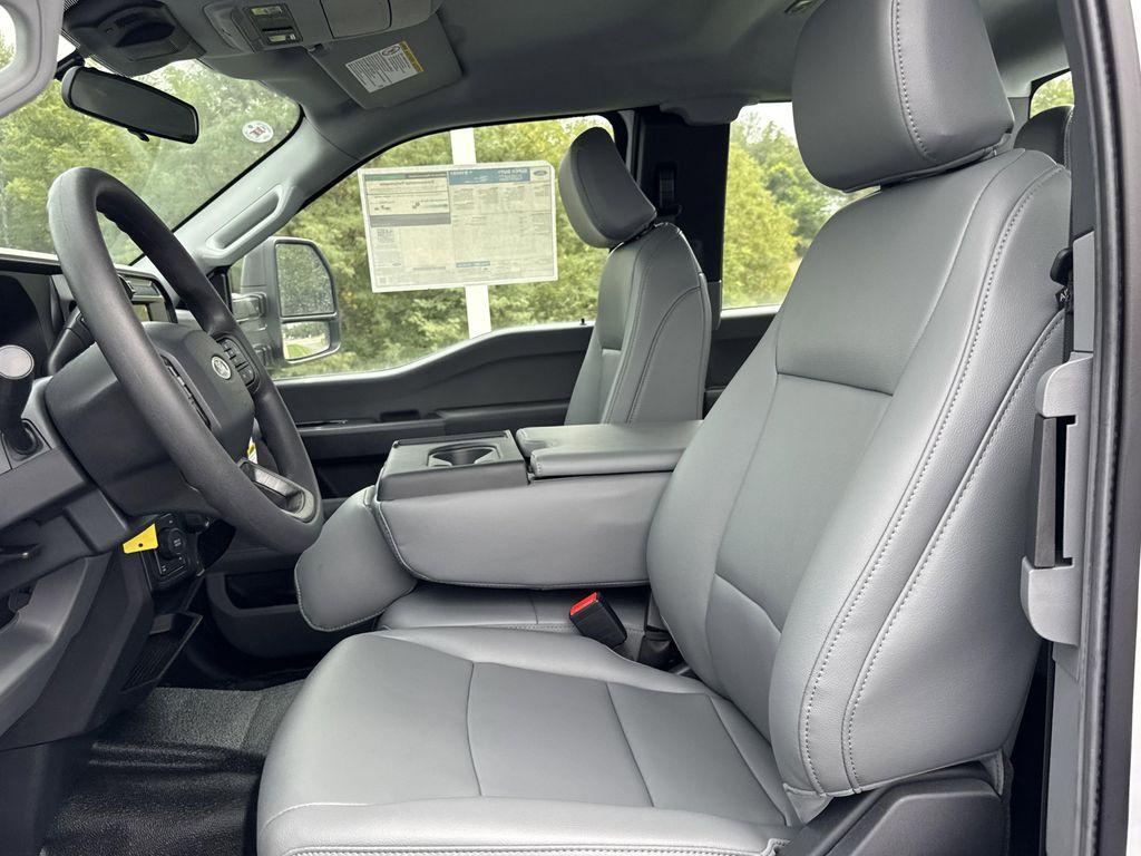new 2025 Ford F-350 car, priced at $51,140