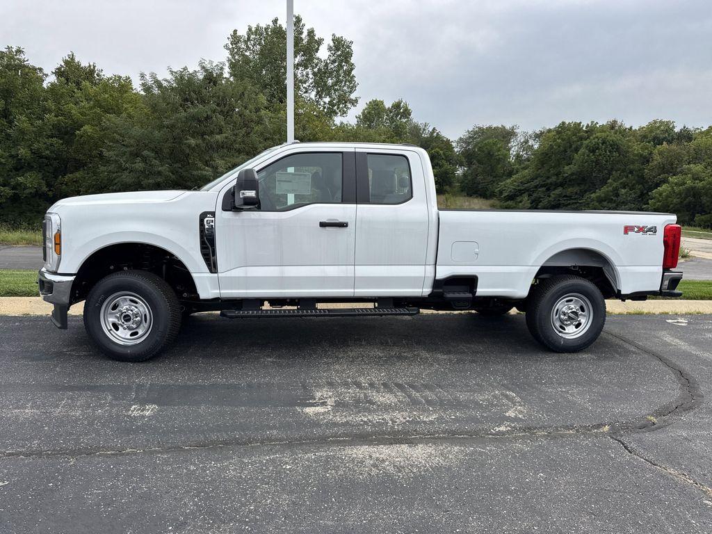 new 2025 Ford F-350 car, priced at $51,140
