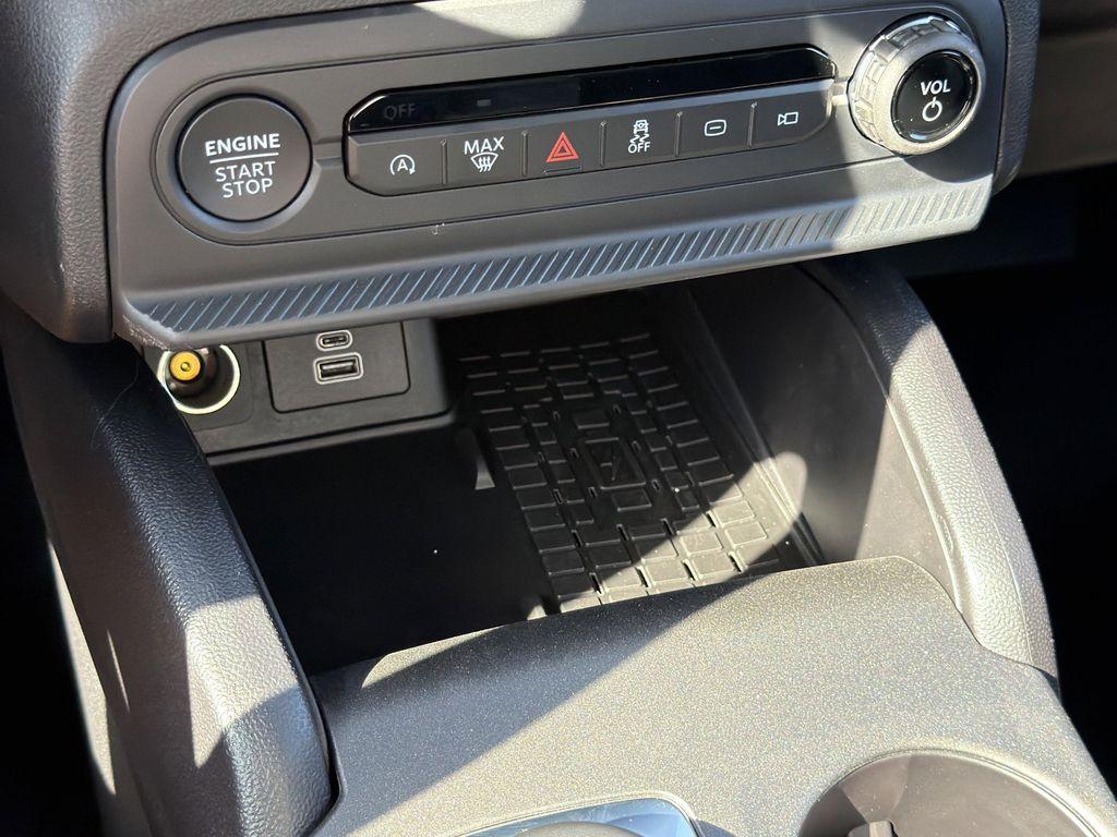 new 2025 Ford Bronco Sport car, priced at $31,468