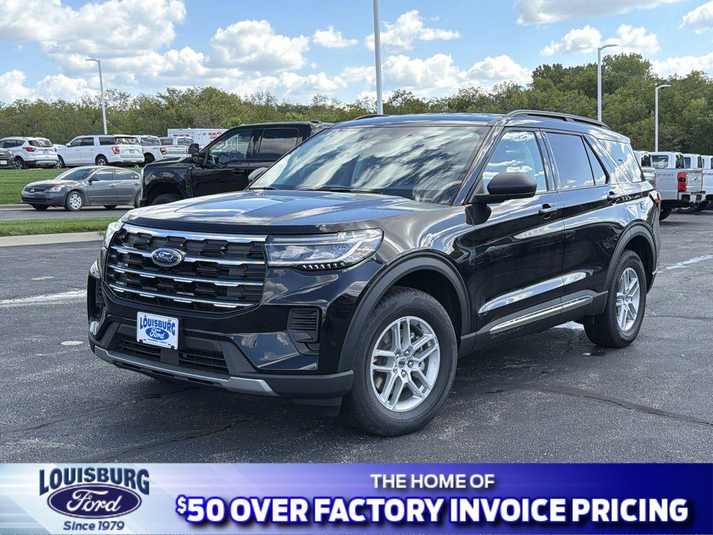 new 2025 Ford Explorer car, priced at $40,835