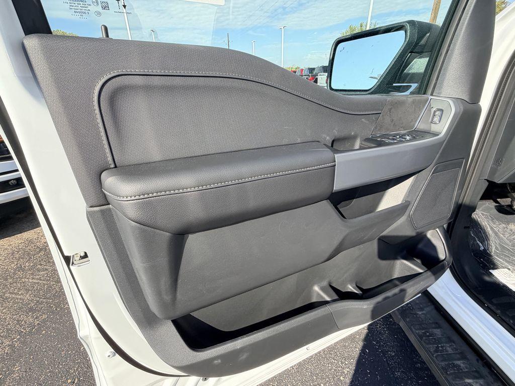 new 2025 Ford F-150 car, priced at $58,744