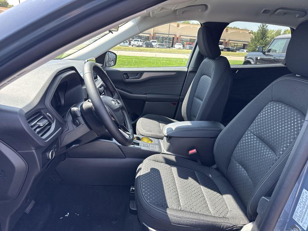 new 2025 Ford Escape car, priced at $28,911