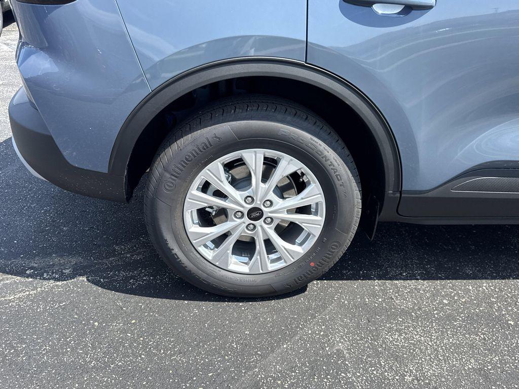 new 2025 Ford Escape car, priced at $28,911