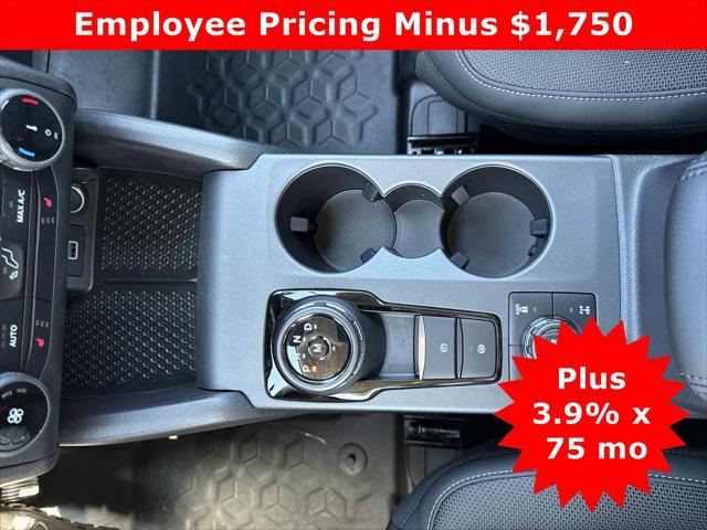 new 2024 Ford Bronco Sport car, priced at $38,043