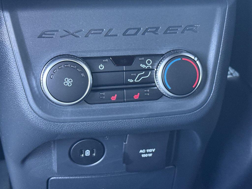 new 2025 Ford Explorer car, priced at $57,644