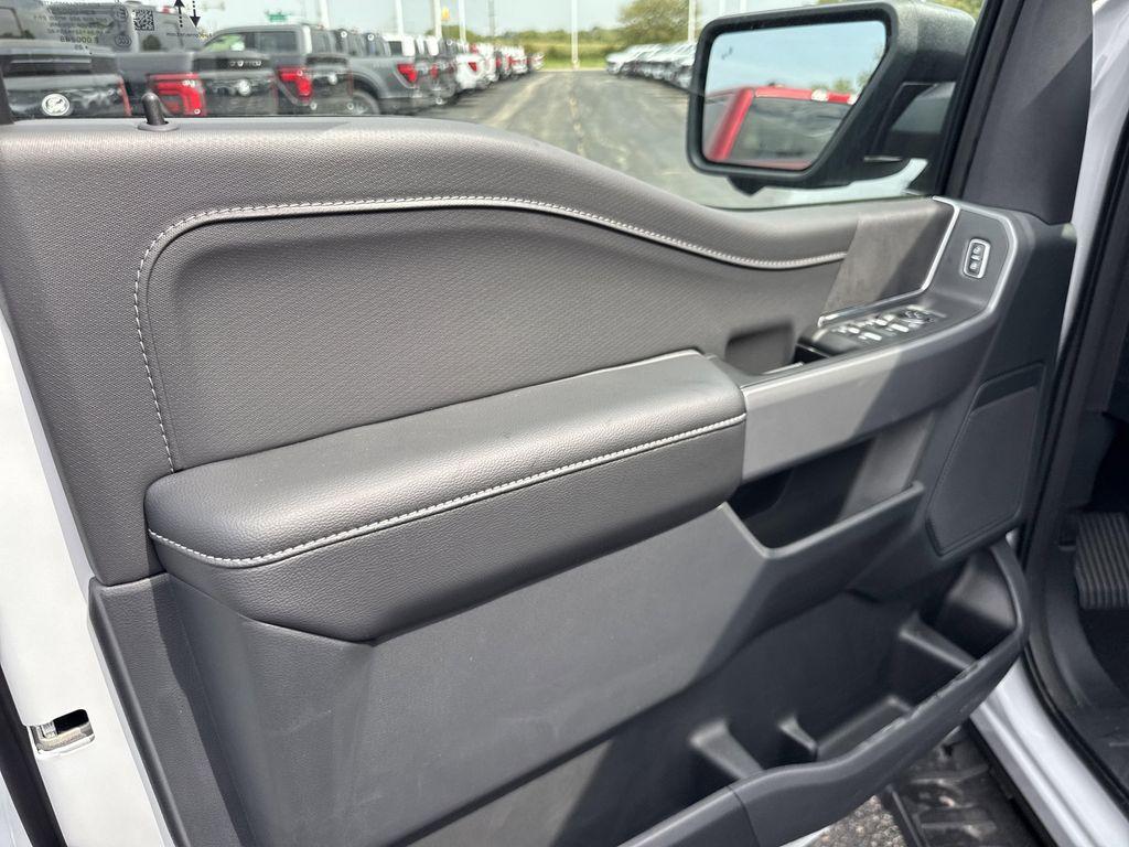 new 2025 Ford F-150 car, priced at $54,211