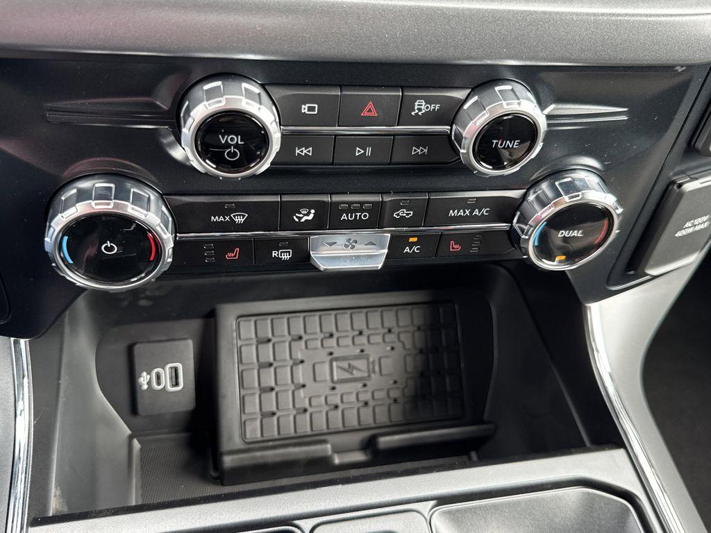 new 2025 Ford F-150 car, priced at $54,211