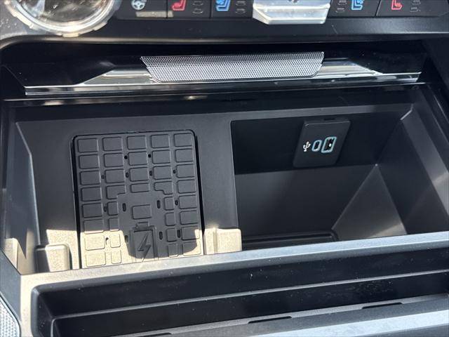 new 2025 Ford F-250 car, priced at $80,544