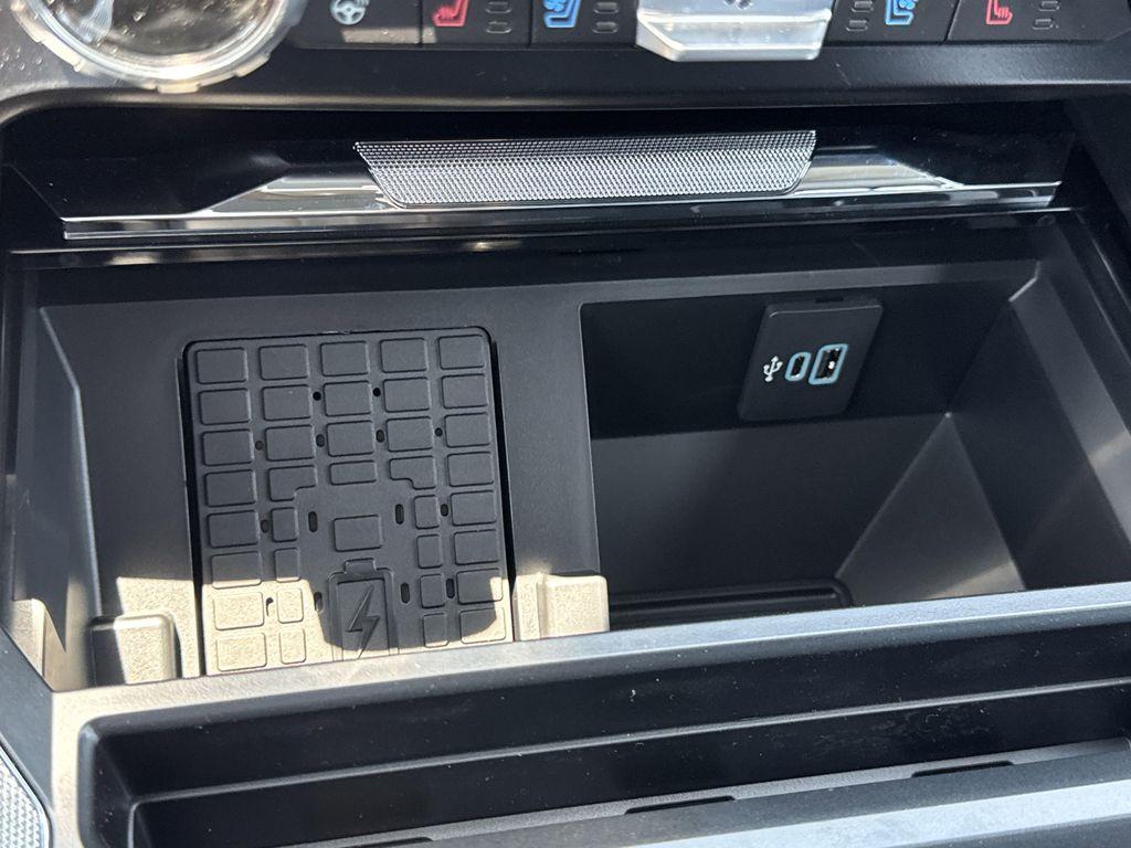 new 2025 Ford F-250 car, priced at $80,544