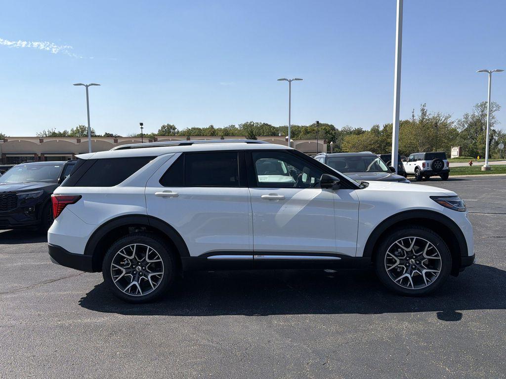 new 2025 Ford Explorer car, priced at $58,232