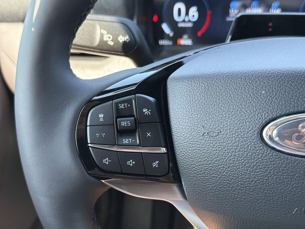 new 2025 Ford Explorer car, priced at $58,232