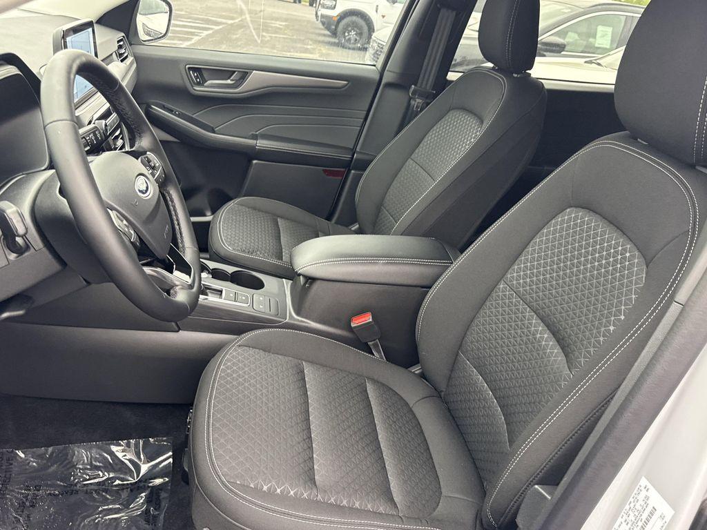 new 2025 Ford Escape car, priced at $28,386