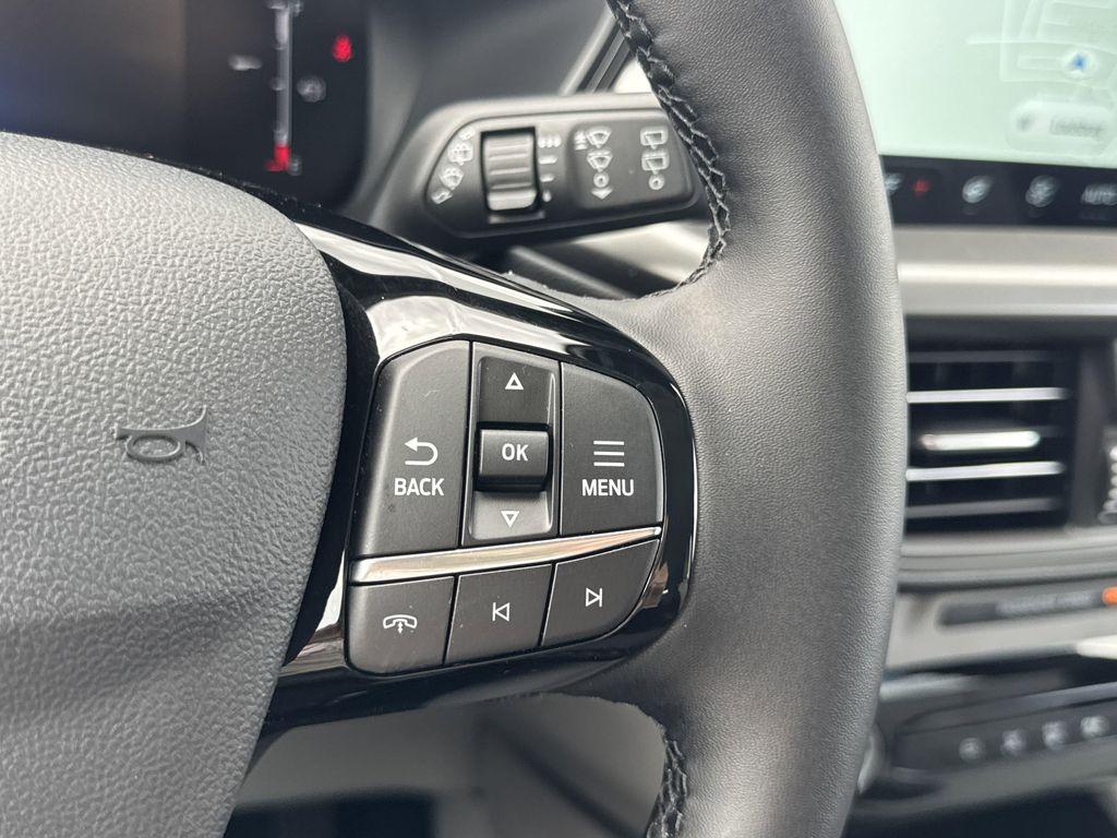new 2025 Ford Escape PHEV car, priced at $33,136