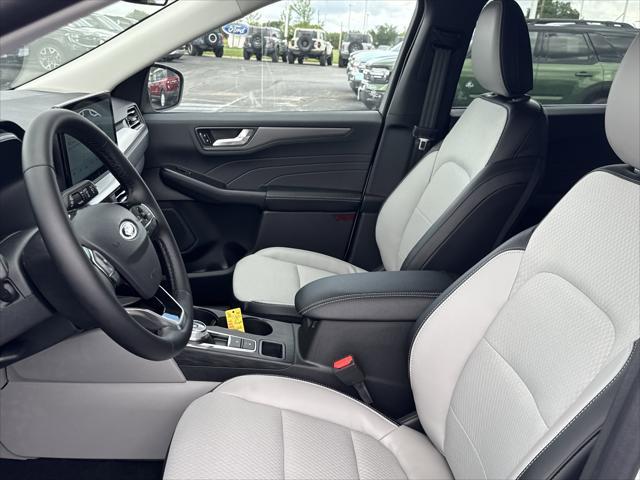 new 2025 Ford Escape PHEV car, priced at $37,321