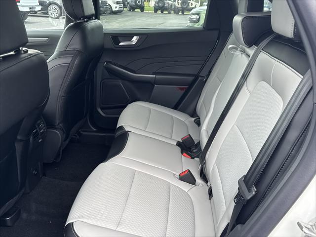 new 2025 Ford Escape PHEV car, priced at $37,321