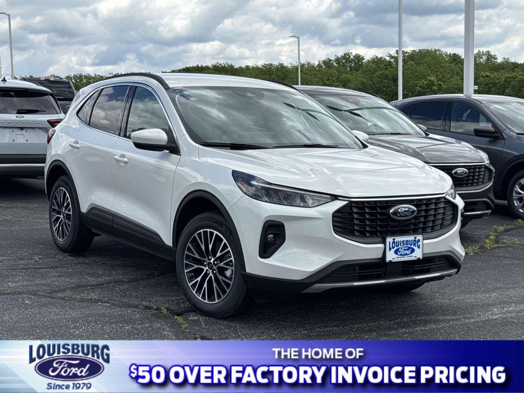 new 2025 Ford Escape PHEV car, priced at $33,136