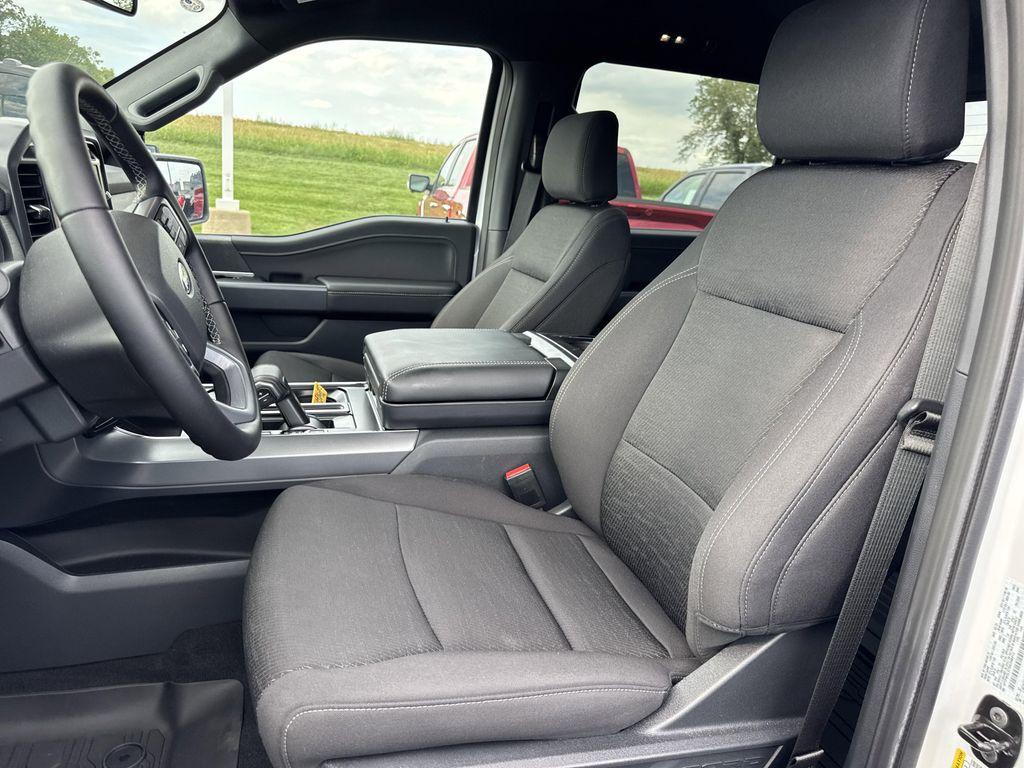 new 2025 Ford F-150 car, priced at $55,534