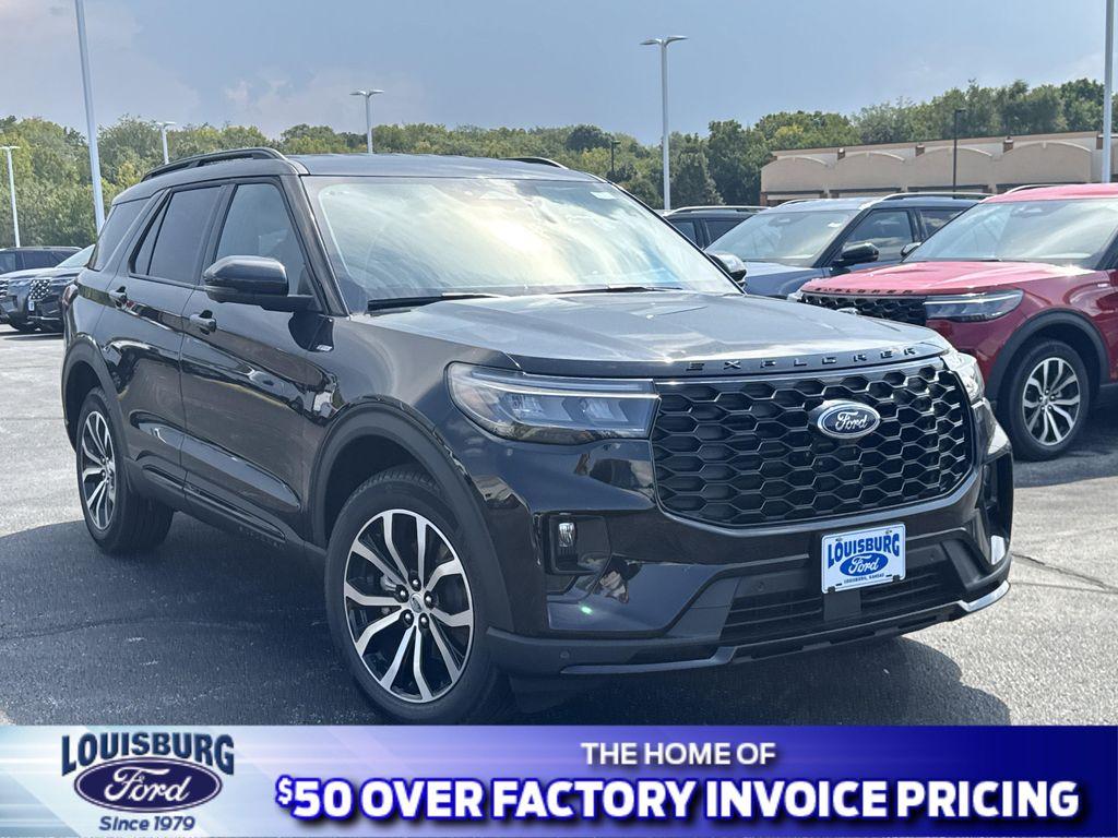 new 2025 Ford Explorer car, priced at $45,884