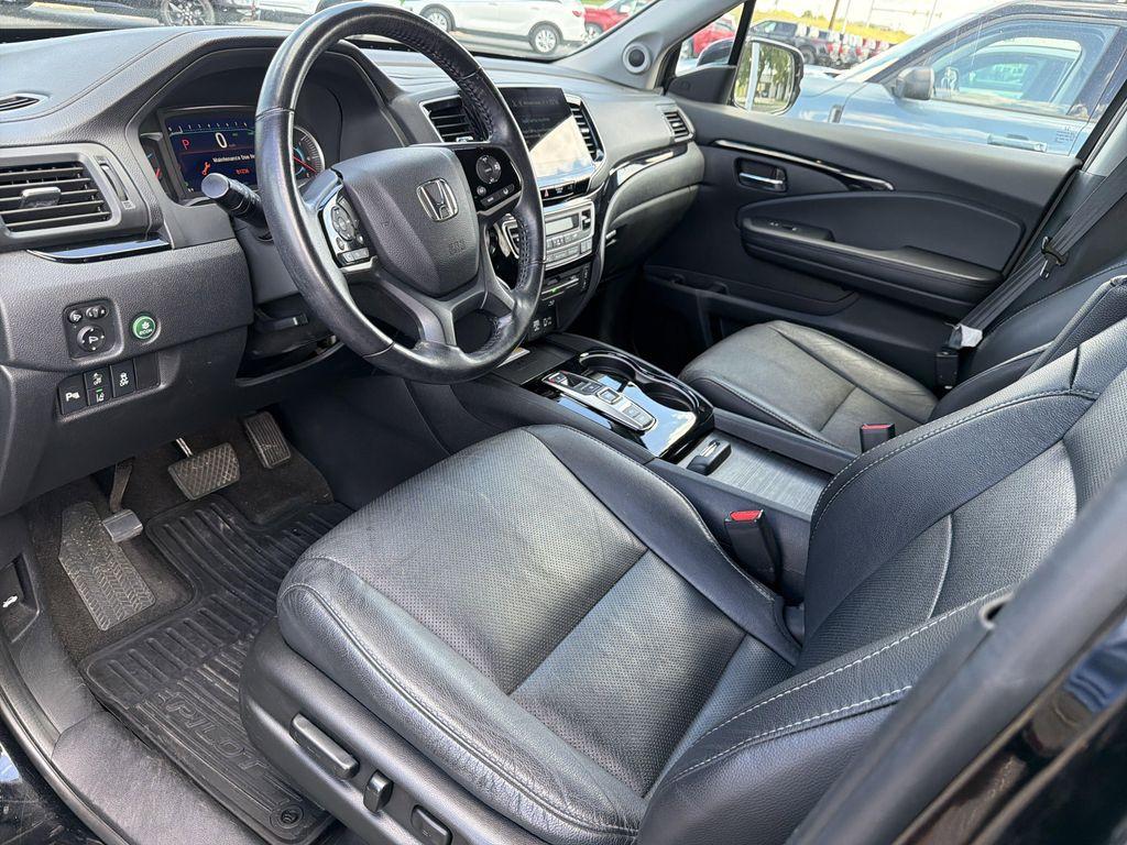 used 2021 Honda Pilot car, priced at $33,000