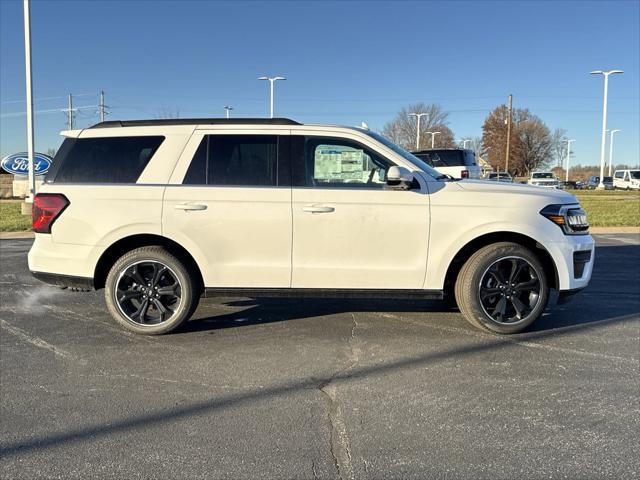 new 2024 Ford Expedition car, priced at $69,108