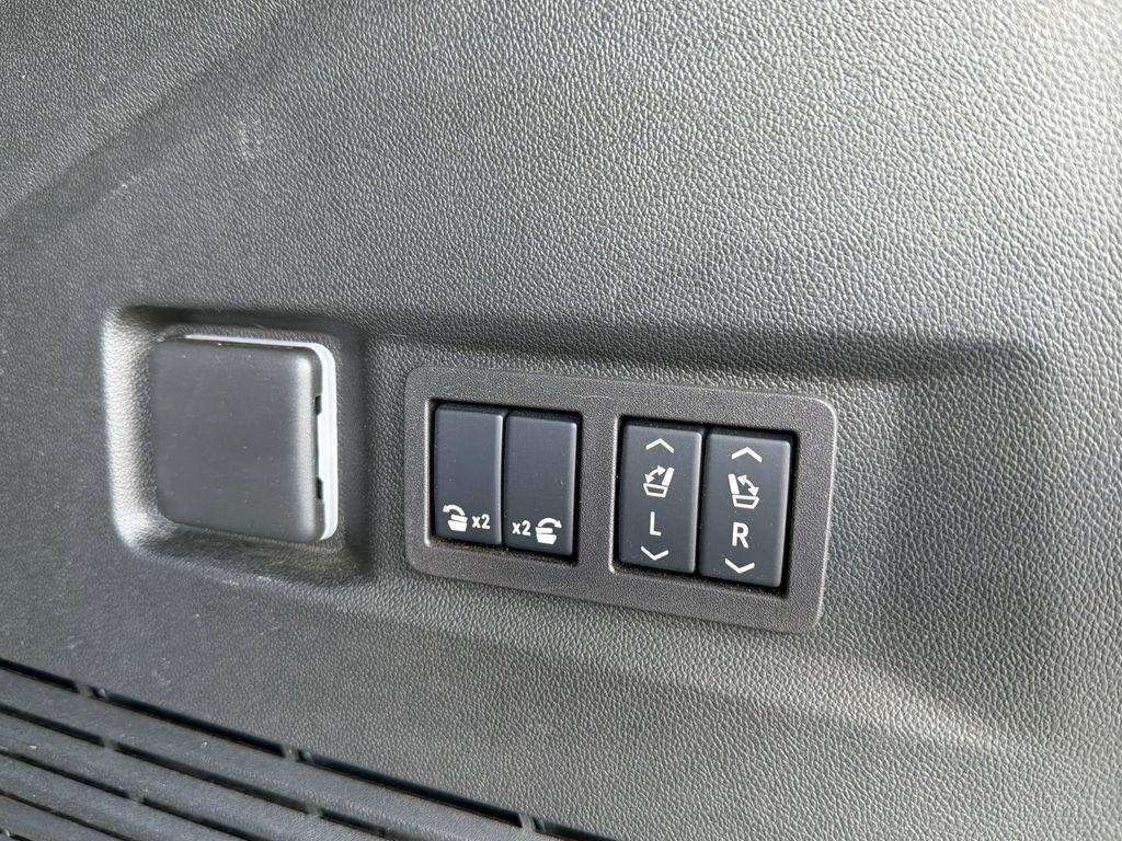 used 2024 GMC Yukon car, priced at $74,000