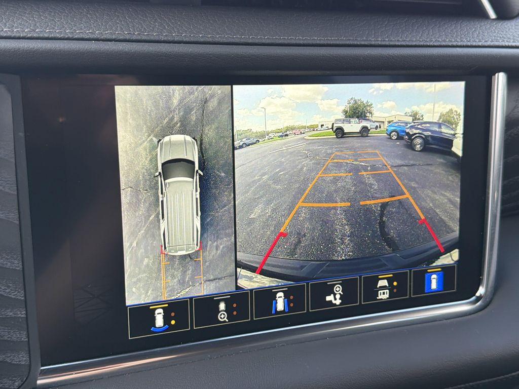 used 2024 GMC Yukon car, priced at $74,000