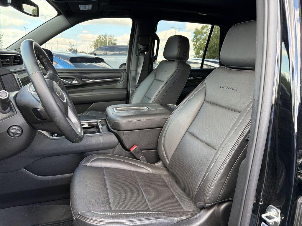 used 2024 GMC Yukon car, priced at $74,000