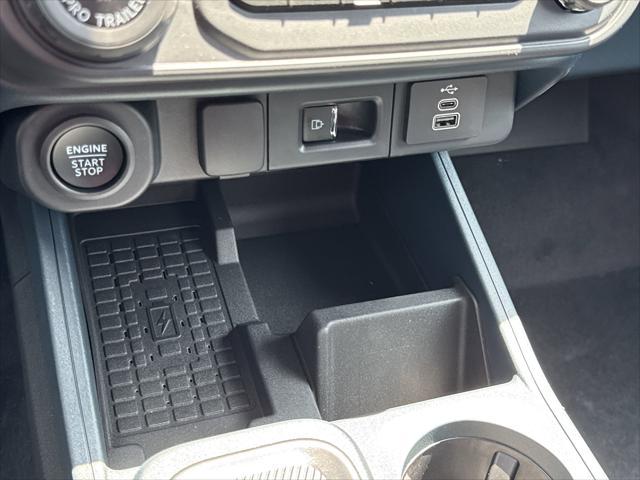 new 2025 Ford Maverick car, priced at $40,066